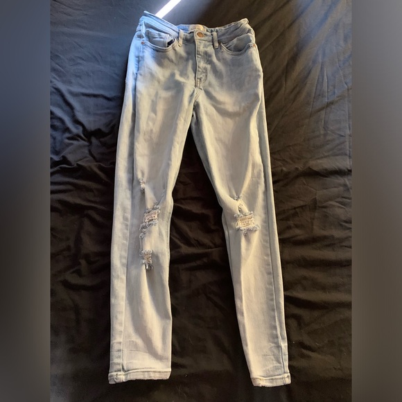 ripped skinny jeans - Picture 1 of 2